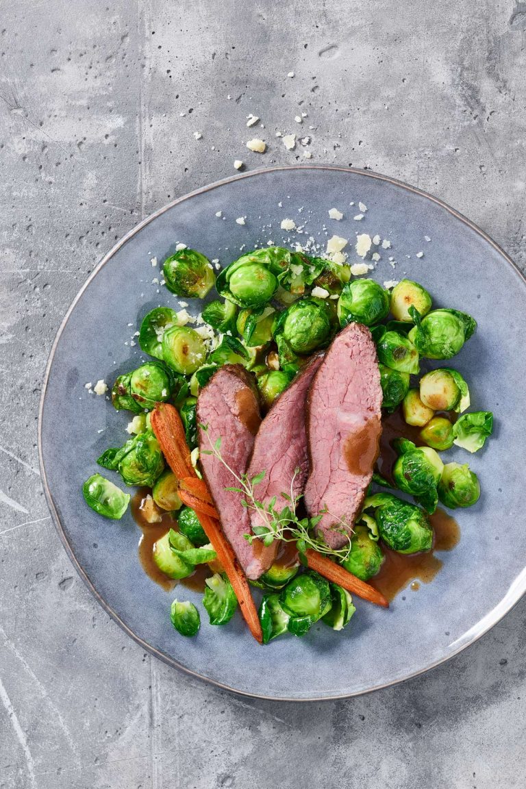 Hueferschwanzl mit Kohlsprossen Stefan Hobel Rezeptfotos in Wien